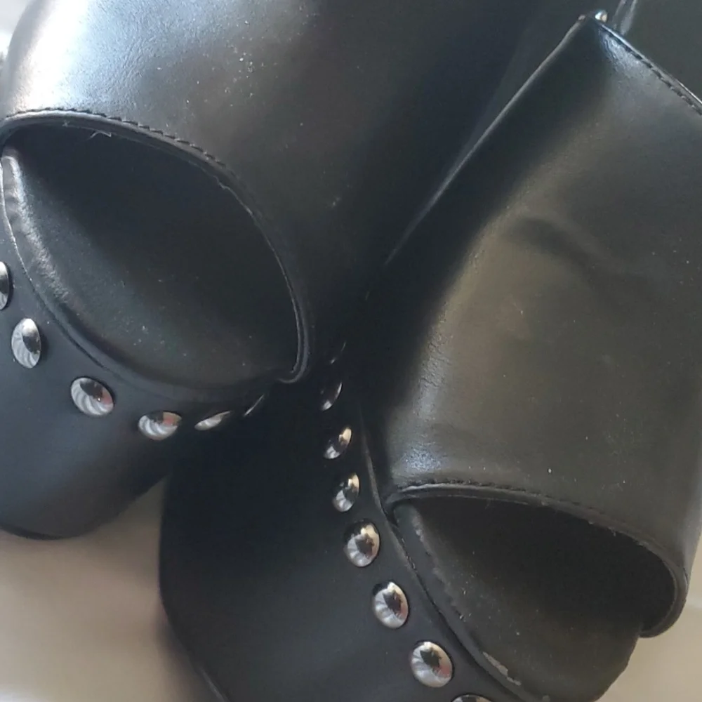 Black Studded Platform Heels by YRU